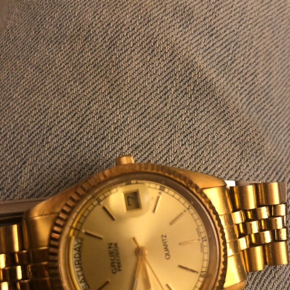 Watch - Picture 2 of 2